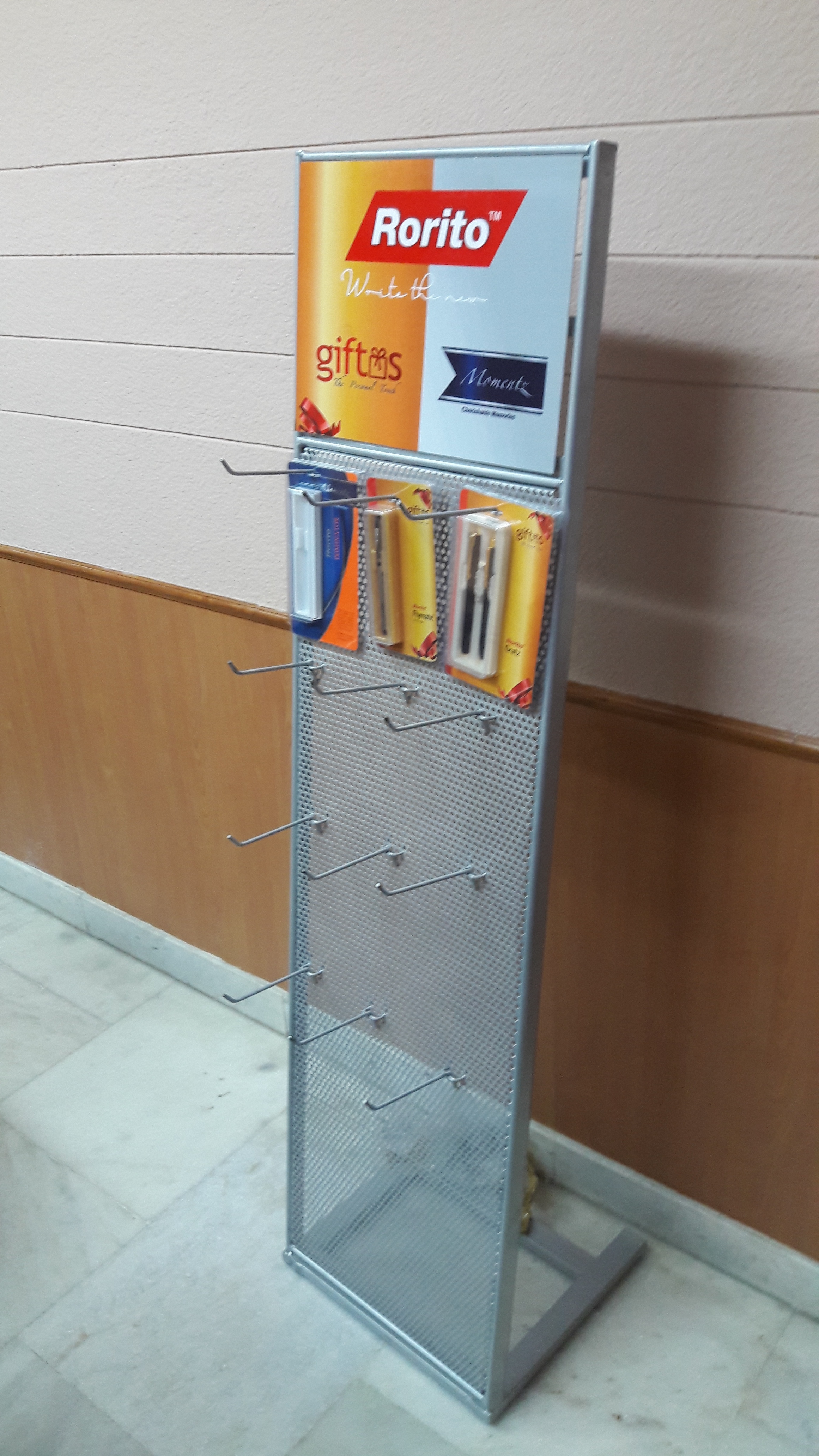 Floor Standing Unit 68