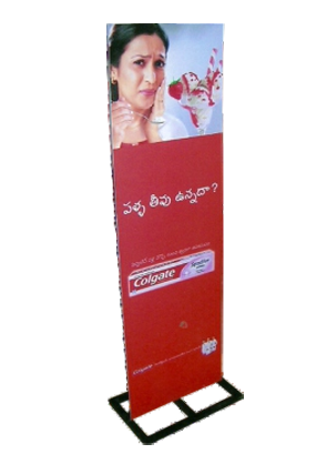 Standee 5